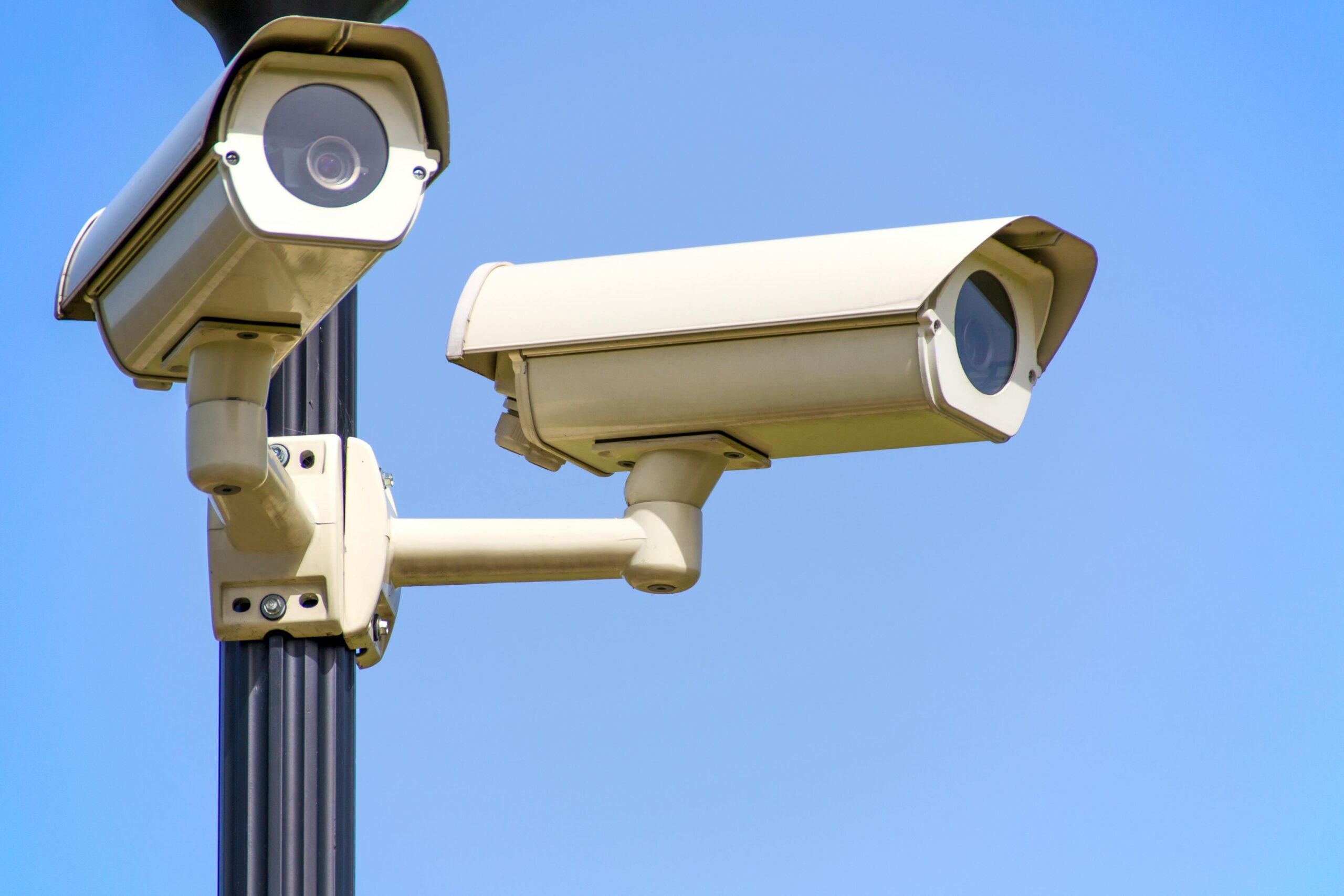 smart access control and security cameras smart access control and security cameras